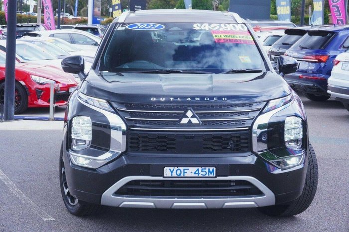 2022 Mitsubishi Outlander Exceed Tourer