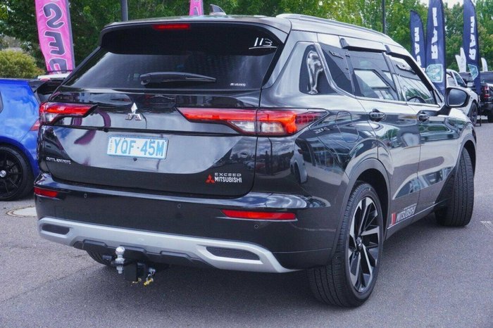 2022 Mitsubishi Outlander Exceed Tourer