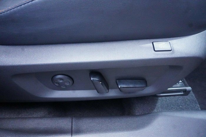 2022 Mitsubishi Outlander Exceed Tourer