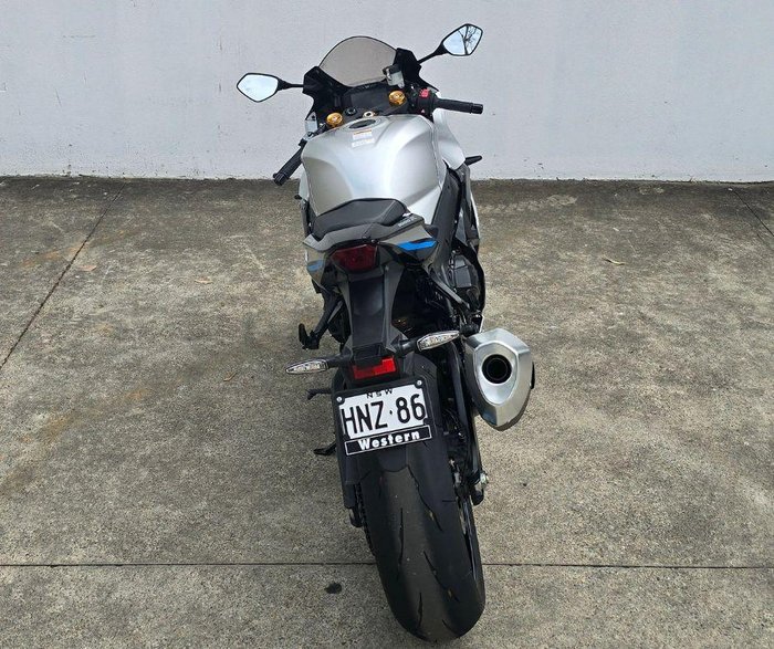 2025 Suzuki GSX-R1000R GSX-R Silver