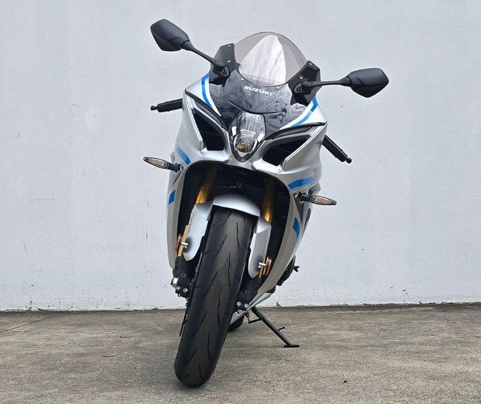 2025 Suzuki GSX-R1000R GSX-R Silver