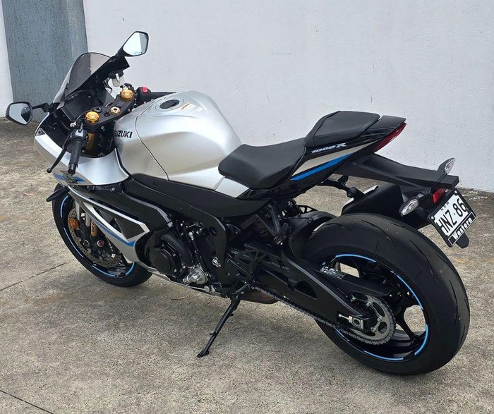 2025 Suzuki GSX-R1000R GSX-R Silver