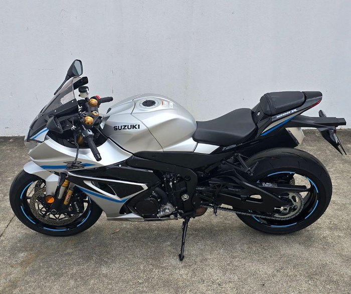 2025 Suzuki GSX-R1000R GSX-R Silver