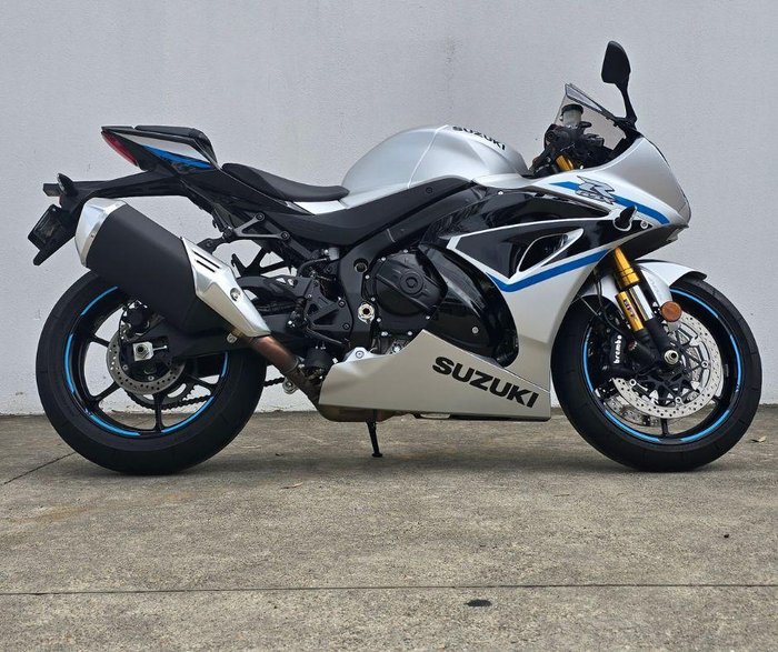 2025 Suzuki GSX-R1000R GSX-R Silver