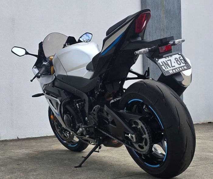 2025 Suzuki GSX-R1000R GSX-R Silver