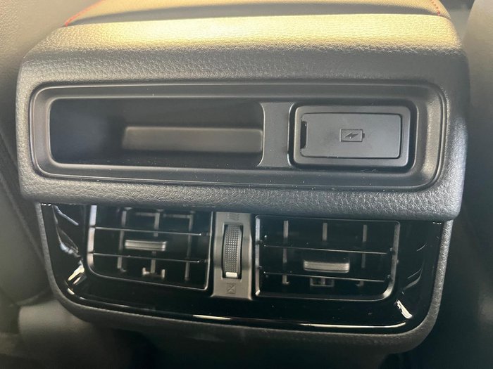 2025 Isuzu D-MAX X-TERRAIN