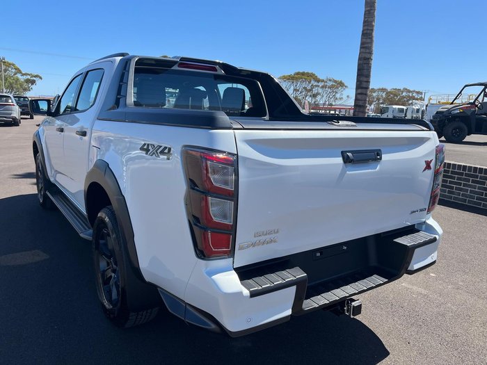 2025 Isuzu D-MAX X-TERRAIN