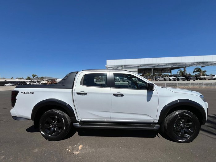 2025 Isuzu D-MAX X-TERRAIN