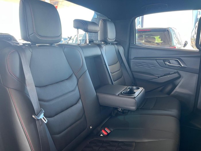 2025 Isuzu D-MAX X-TERRAIN