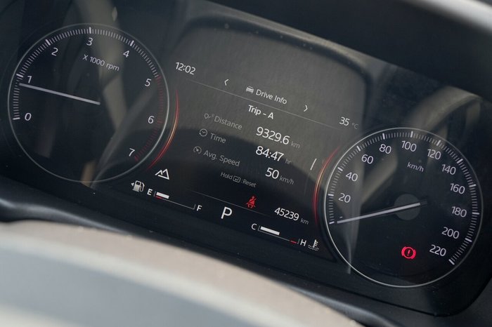 2023 Mahindra Scorpio Z8