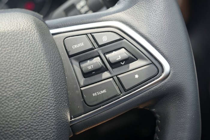 2023 Mahindra Scorpio Z8