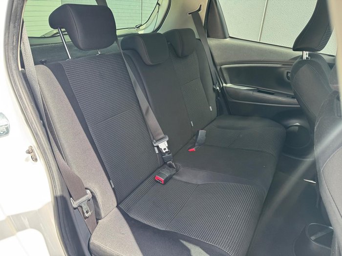 2015 Toyota Yaris Ascent NCP130R Glacier White