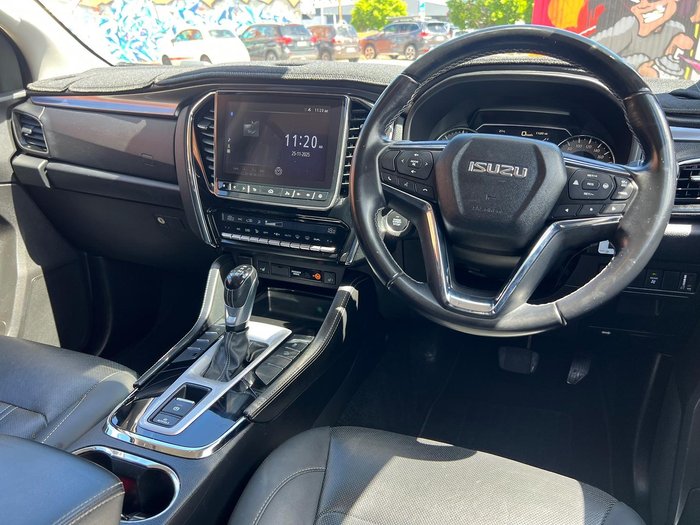 2021 Isuzu MU-X LS-T