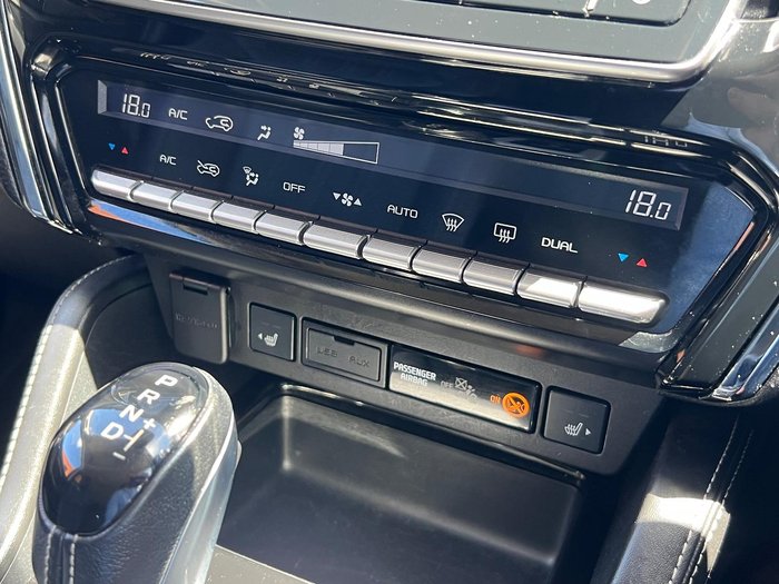 2021 Isuzu MU-X LS-T