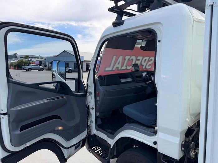 2015 Mitsubishi Canter 918 CANTER