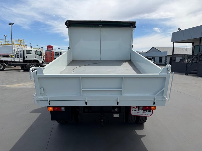 2015 Mitsubishi Canter 918 CANTER