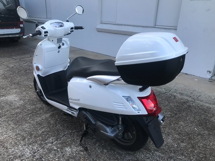 2025 Kymco LIKE 125 WHITE