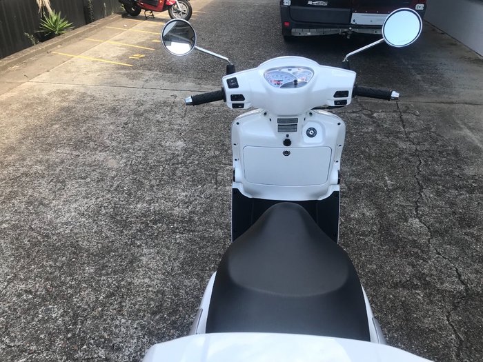 2025 Kymco LIKE 125 WHITE