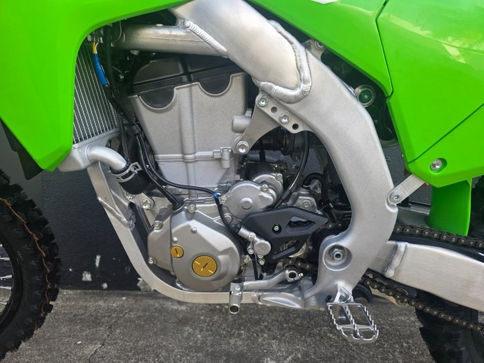 2025 Kawasaki KX450 GREEN