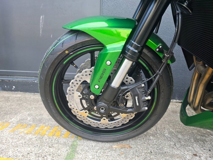 2025 Kawasaki Z1000 GREY