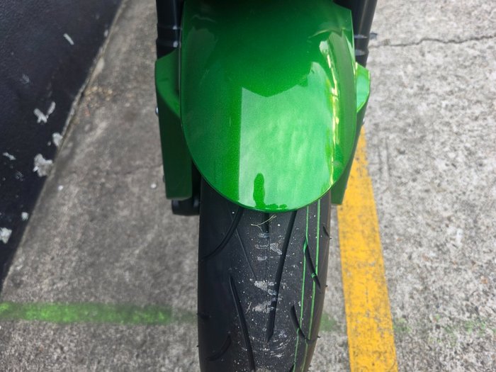 2025 Kawasaki Z1000 GREY