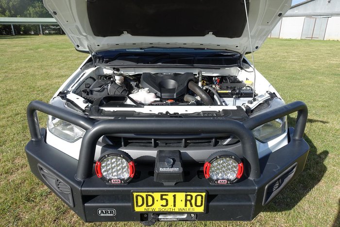 2022 Isuzu D-MAX SX MY22 4X4 Dual Range Mineral White