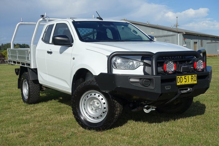 2022 Isuzu D-MAX SX MY22 4X4 Dual Range Mineral White
