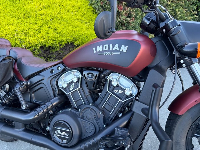 2023 Indian SCOUT BOBBER Red