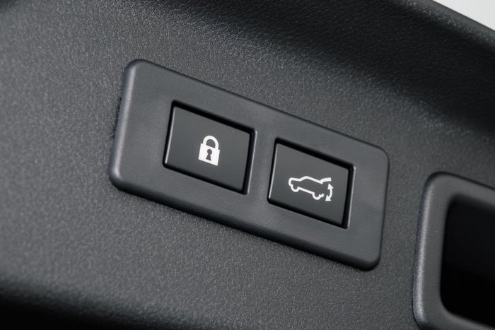 2025 Subaru Forester Touring S6 MY26 AWD Crystal White