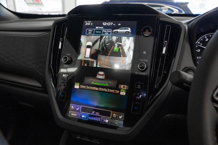 2025 Subaru Forester Touring S6 MY26 AWD Crystal White