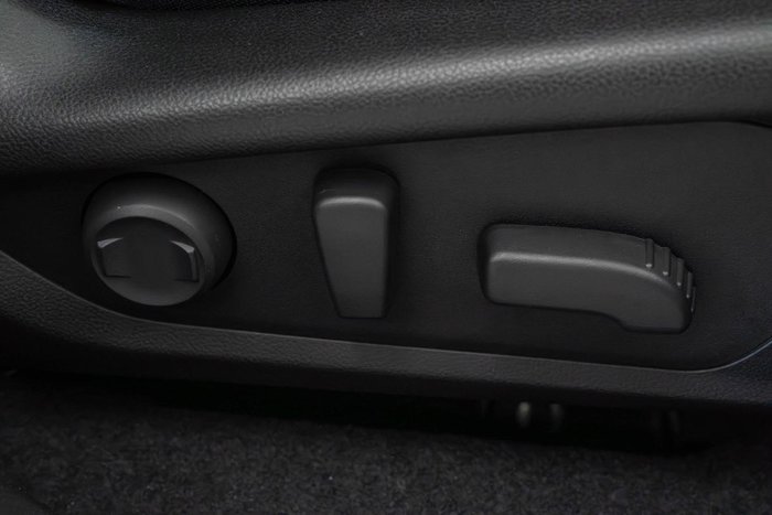 2025 Subaru Forester Touring S6 MY26 AWD Crystal White