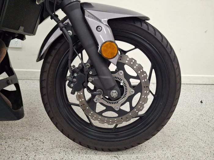 2017 Kawasaki Z300 Silver