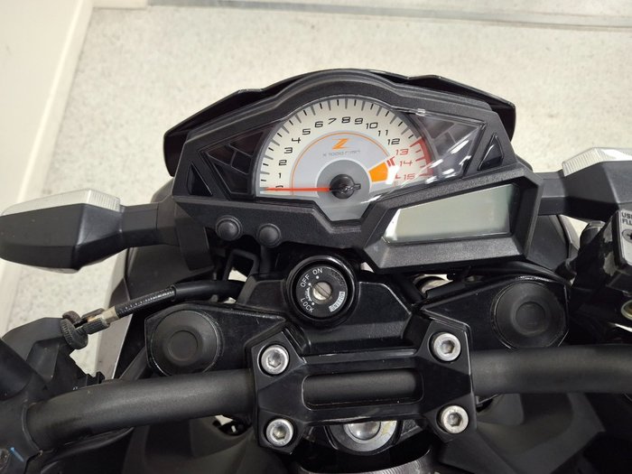 2017 Kawasaki Z300 Silver