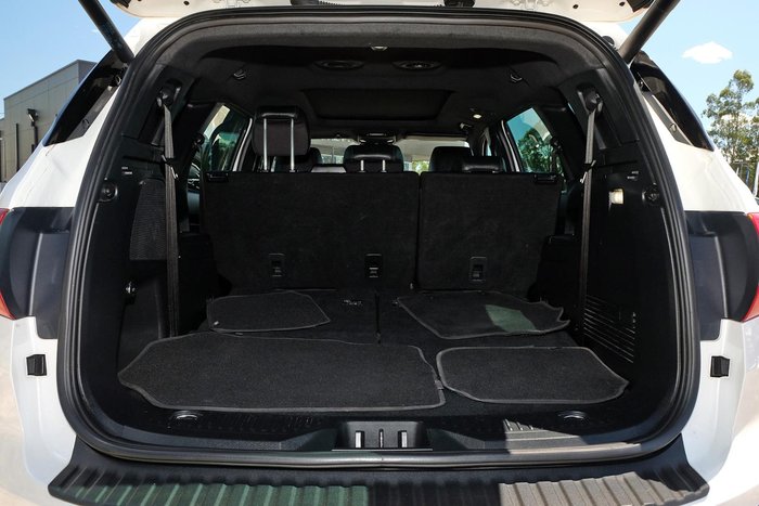 2021 Ford Everest Titanium