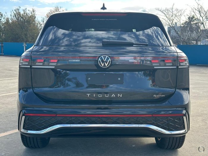 2025 Volkswagen Tiguan 150TSI R-Line