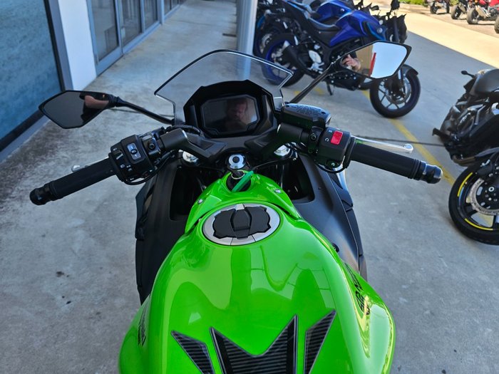 2023 Kawasaki NINJA 650L Green