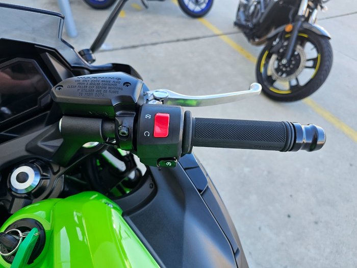 2023 Kawasaki NINJA 650L Green