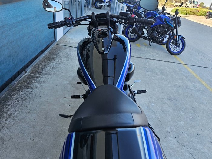 2015 Suzuki VZR 1800 BOULEVARD (M109R) Black