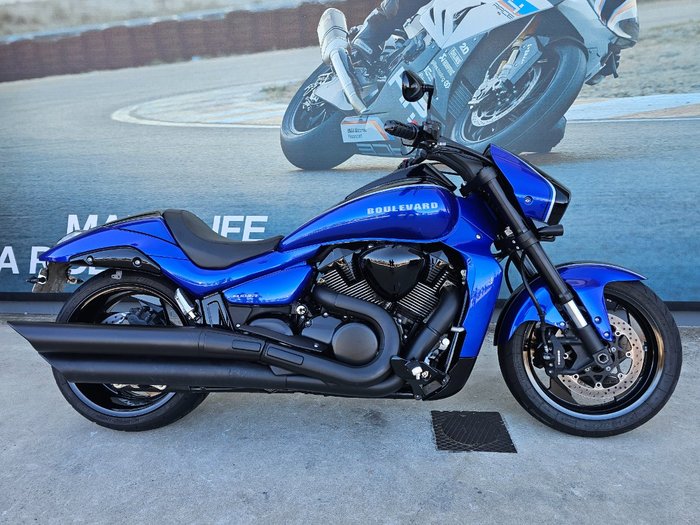 2015 Suzuki VZR 1800 BOULEVARD (M109R) Black