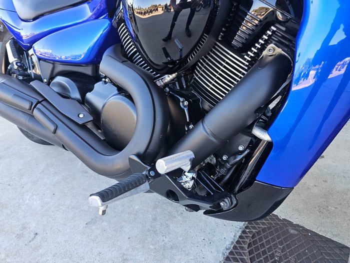 2015 Suzuki VZR 1800 BOULEVARD (M109R) Black