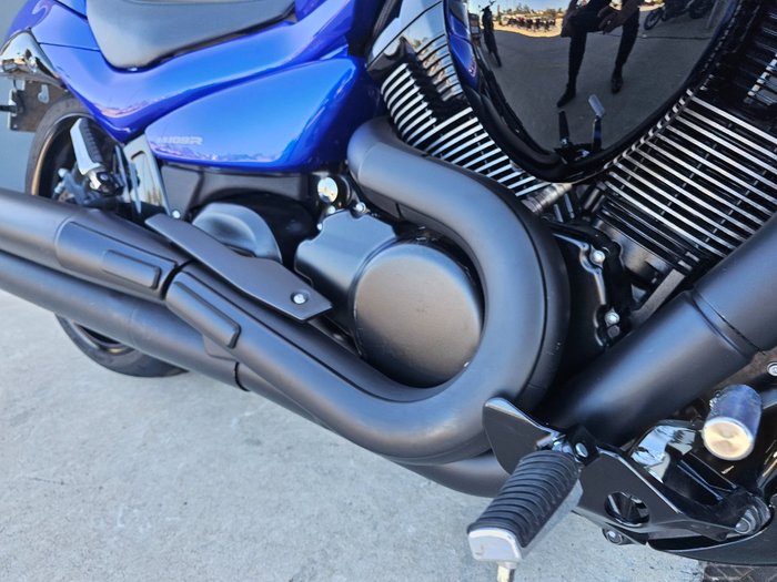 2015 Suzuki VZR 1800 BOULEVARD (M109R) Black