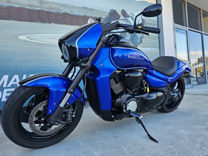 2015 Suzuki VZR 1800 BOULEVARD (M109R) Black