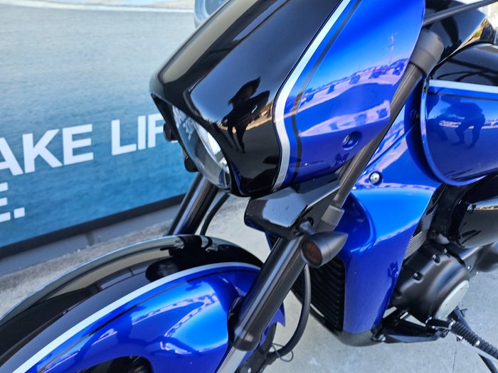 2015 Suzuki VZR 1800 BOULEVARD (M109R) Black