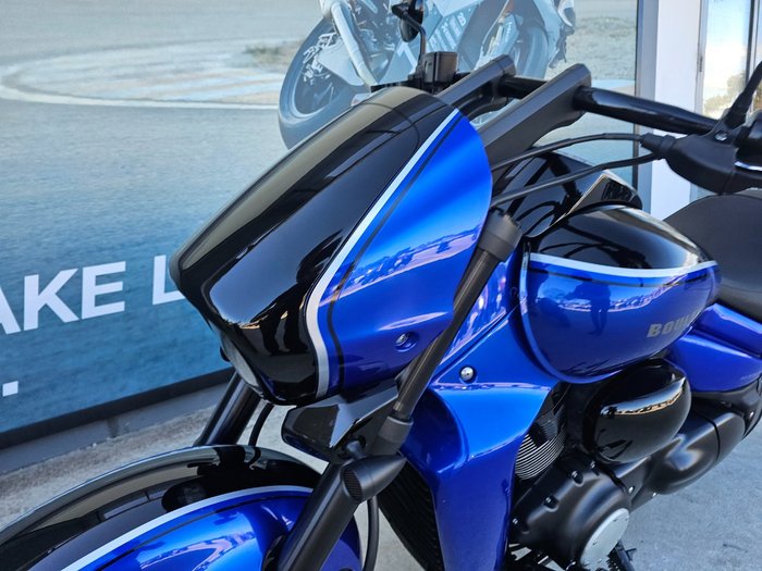 2015 Suzuki VZR 1800 BOULEVARD (M109R) Black