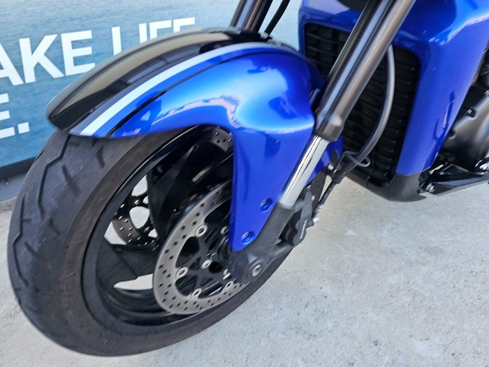 2015 Suzuki VZR 1800 BOULEVARD (M109R) Black