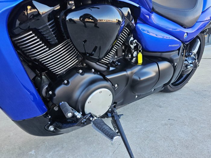 2015 Suzuki VZR 1800 BOULEVARD (M109R) Black