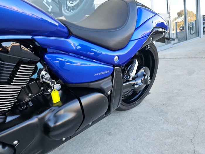 2015 Suzuki VZR 1800 BOULEVARD (M109R) Black