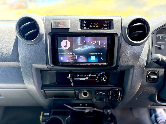 2014 Toyota Landcruiser GXL VDJ79R 4X4 Dual Range French Vanilla