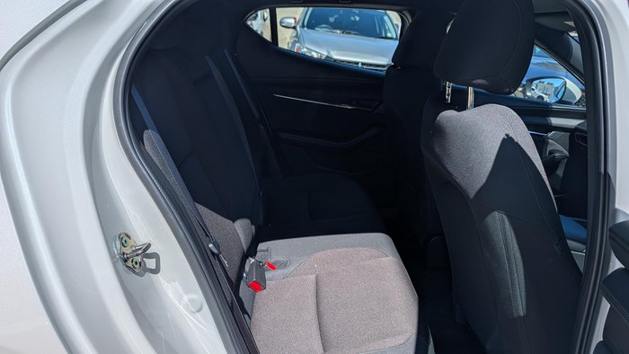 2024 Mazda 3 G20 Evolve