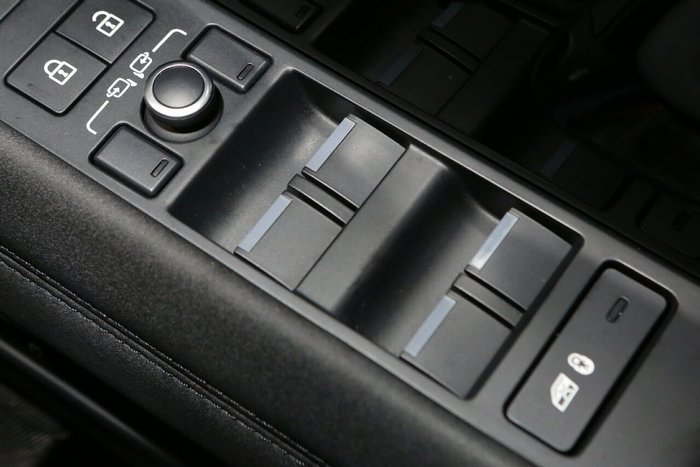 2022 Land Rover Range Rover Evoque P250 R-Dynamic SE